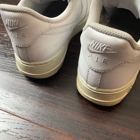 Nike Air Force 1 Sz 7.5 - Picture 6 of 7